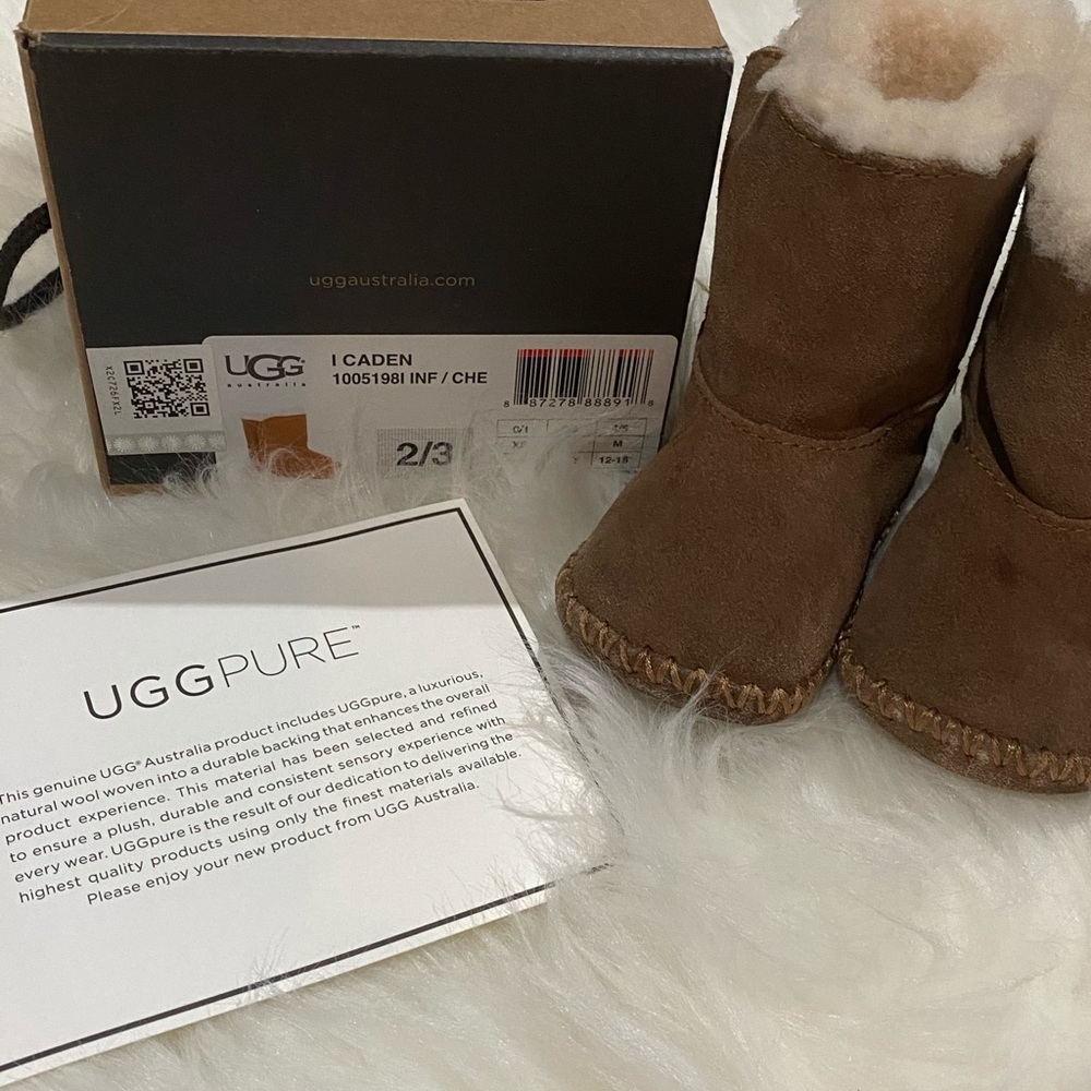 Baby Ugg Boots size 2-3
